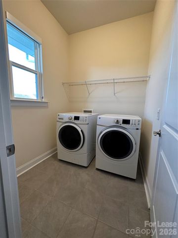 9131 Gladden Hill Lane, Pineville, NC 28134