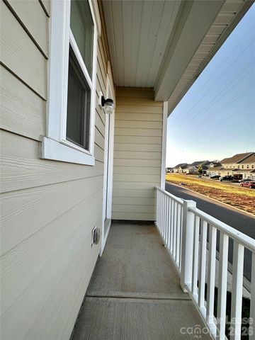 9131 Gladden Hill Lane, Pineville, NC 28134