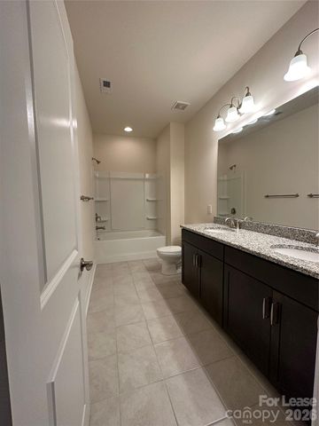 9131 Gladden Hill Lane, Pineville, NC 28134