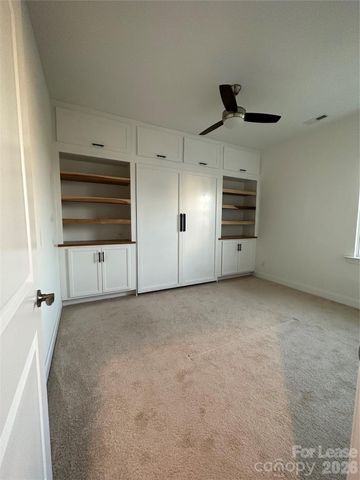 9131 Gladden Hill Lane, Pineville, NC 28134