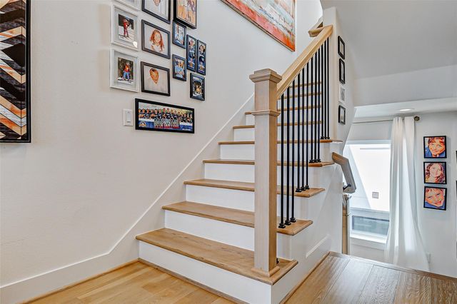 1747 Ojeman Spring Lane, Houston, TX 77055