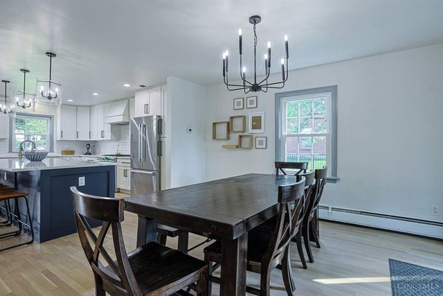 4006 Miami Rd, Mariemont, OH 45227