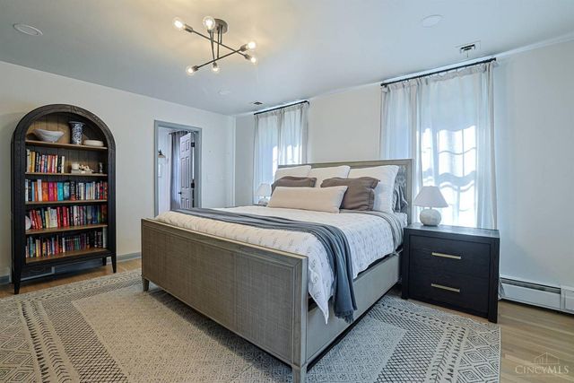 4006 Miami Rd, Mariemont, OH 45227