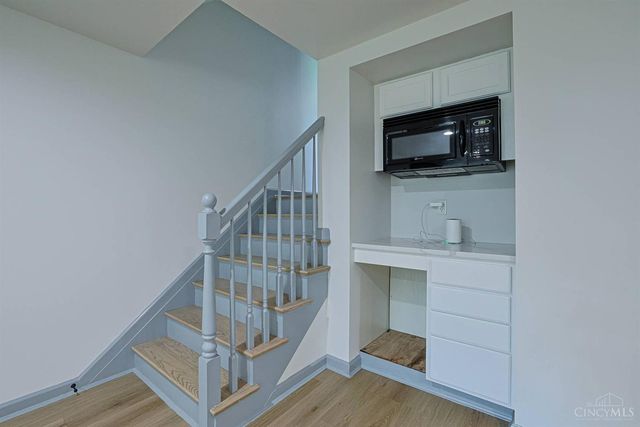 4006 Miami Rd, Mariemont, OH 45227