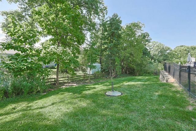 4006 Miami Rd, Mariemont, OH 45227