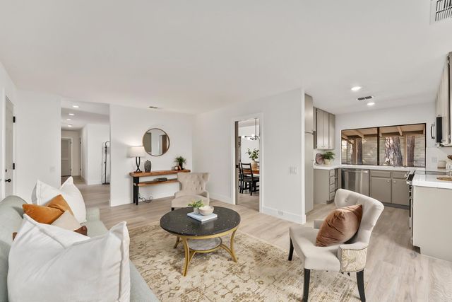 5350 Terrace Oak Cir, Fair Oaks, CA 95628