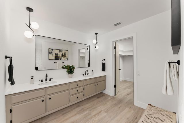 5350 Terrace Oak Cir, Fair Oaks, CA 95628