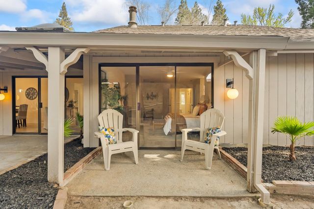 5350 Terrace Oak Cir, Fair Oaks, CA 95628