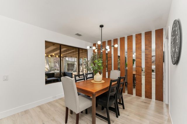 5350 Terrace Oak Cir, Fair Oaks, CA 95628