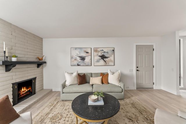 5350 Terrace Oak Cir, Fair Oaks, CA 95628