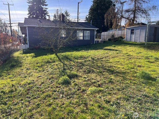 10049 8th Avenue SW, Seattle, WA 98146