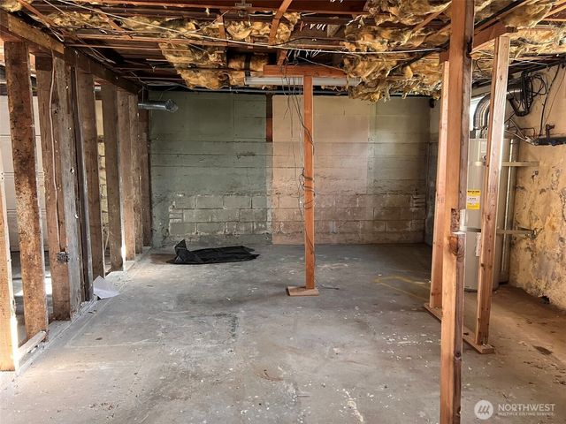 10049 8th Avenue SW, Seattle, WA 98146