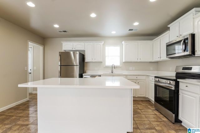 195 CARRINGTON LANE, Calera, AL 35040