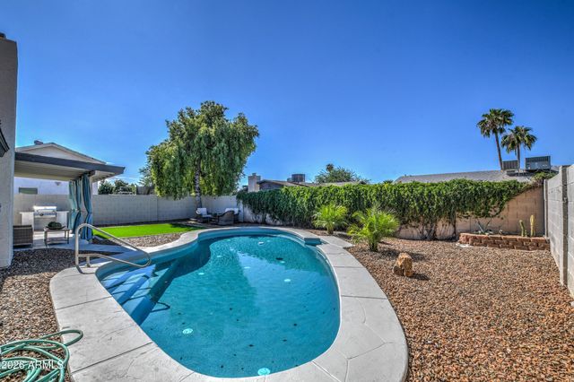19606 N 3RD Avenue, Phoenix, AZ 85027