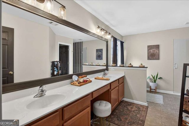 487 Highlands Loop, Woodstock, GA 30188