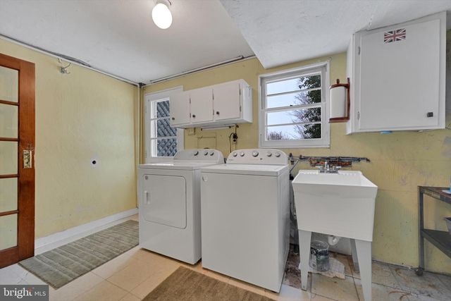 114 S 25TH ST, Pottsville, PA 17901