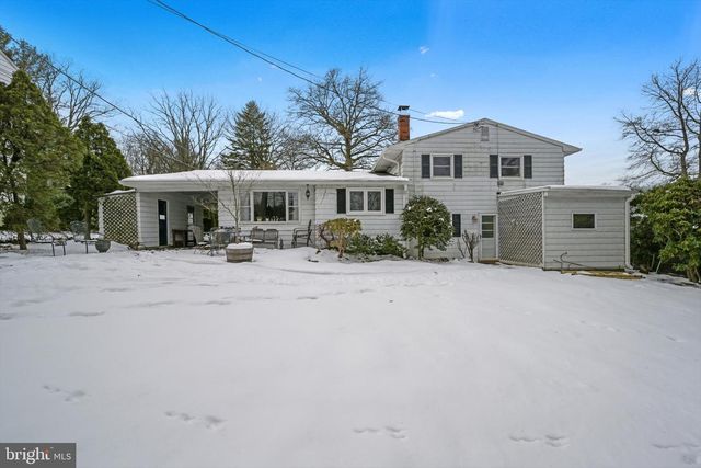 114 S 25TH ST, Pottsville, PA 17901