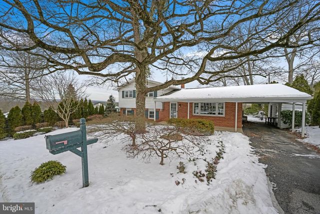 114 S 25TH ST, Pottsville, PA 17901