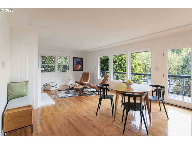 3321 Sw FAIRMOUNT Blvd, Portland, OR 97239