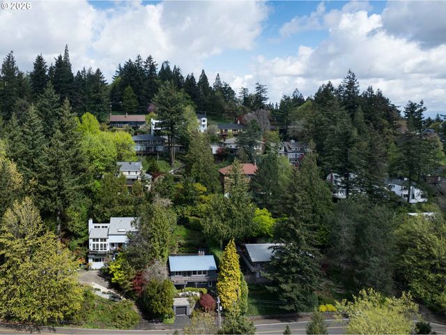 3321 Sw FAIRMOUNT Blvd, Portland, OR 97239
