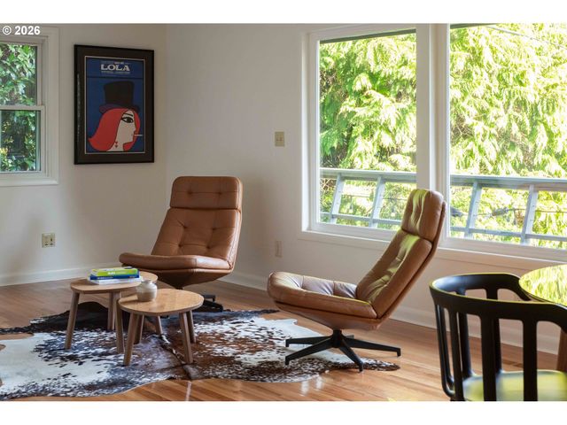 3321 Sw FAIRMOUNT Blvd, Portland, OR 97239