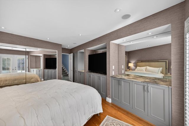 1407 44th St, Sacramento, CA 95819