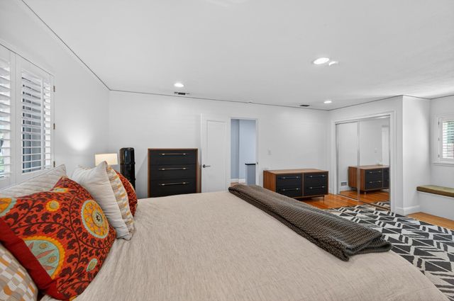 1407 44th St, Sacramento, CA 95819