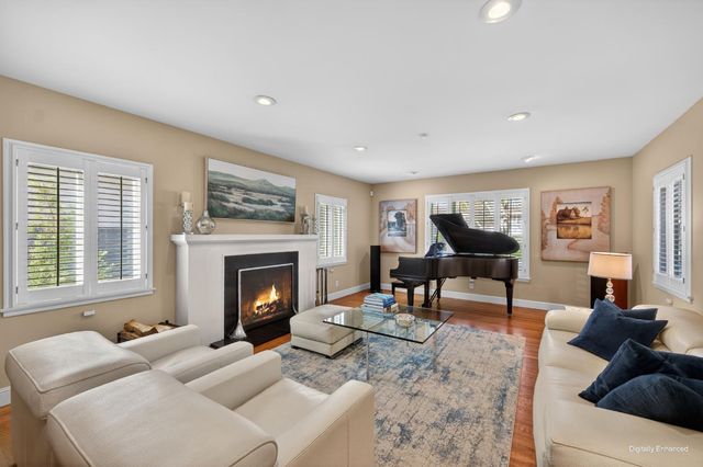 1407 44th St, Sacramento, CA 95819