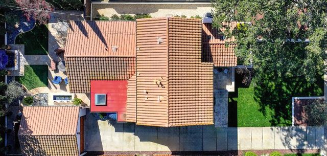 1407 44th St, Sacramento, CA 95819