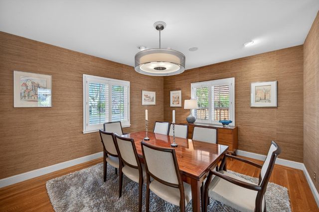 1407 44th St, Sacramento, CA 95819