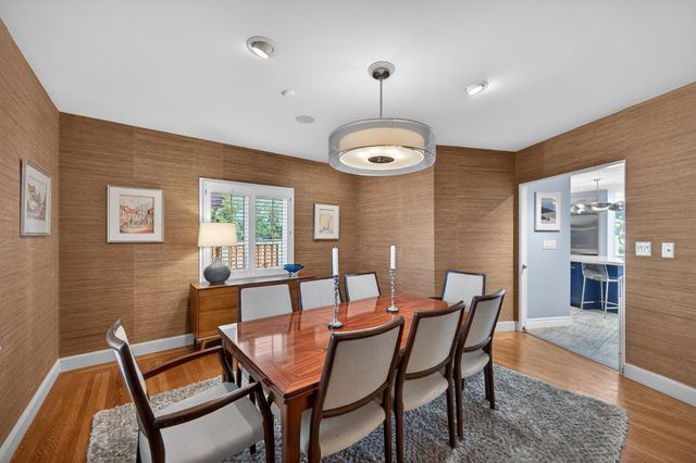 1407 44th St, Sacramento, CA 95819