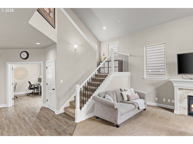 10866 Sw LISBON St, Wilsonville, OR 97070