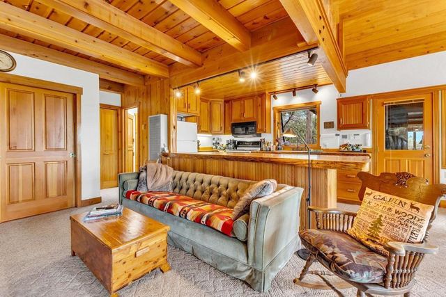 52980 Overlook Drive, Idyllwild, CA 92549