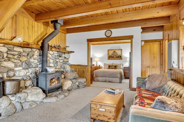 52980 Overlook Drive, Idyllwild, CA 92549