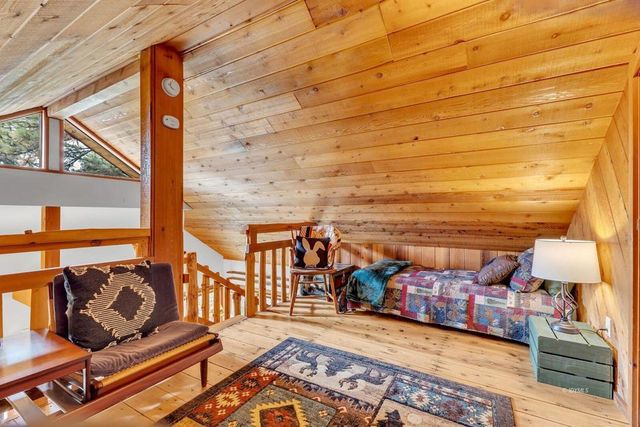 52980 Overlook Drive, Idyllwild, CA 92549