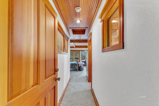 52980 Overlook Drive, Idyllwild, CA 92549