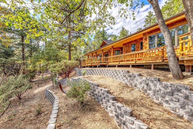 52980 Overlook Drive, Idyllwild, CA 92549