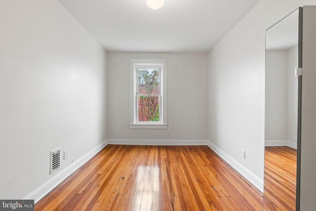 2915 HUNTINGDON AVE, Baltimore, MD 21211
