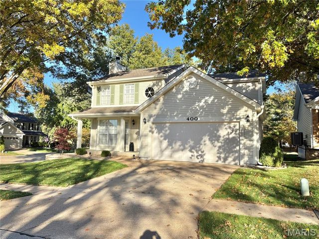 400 Hunters Crossing Court, Wildwood, MO 63040
