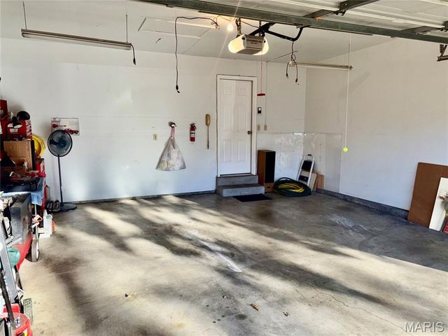 400 Hunters Crossing Court, Wildwood, MO 63040