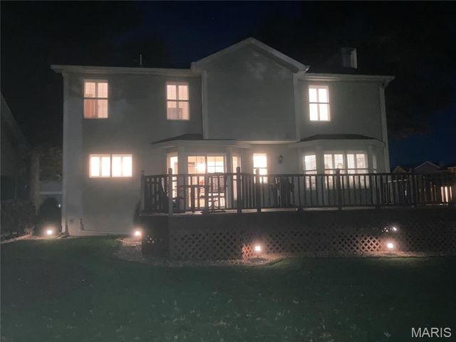 400 Hunters Crossing Court, Wildwood, MO 63040