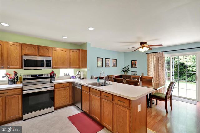 105 MARQUIS DR, Coatesville, PA 19320