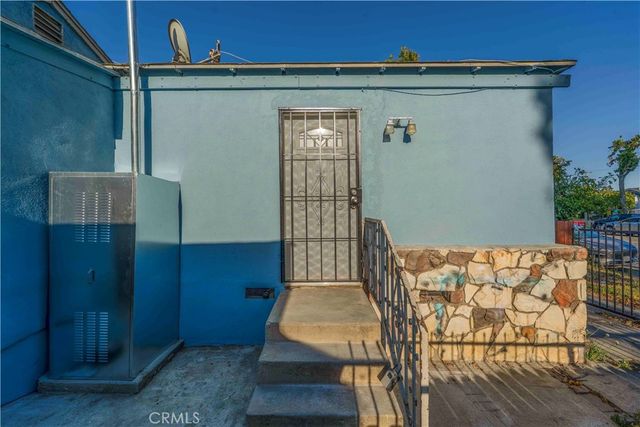 6121 E Olympic, Los Angeles, CA 90022