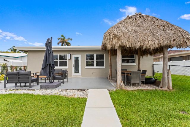 317 NE 3RD Avenue, Dania Beach, FL 33004