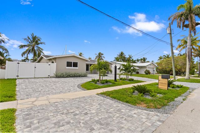 317 NE 3RD Avenue, Dania Beach, FL 33004