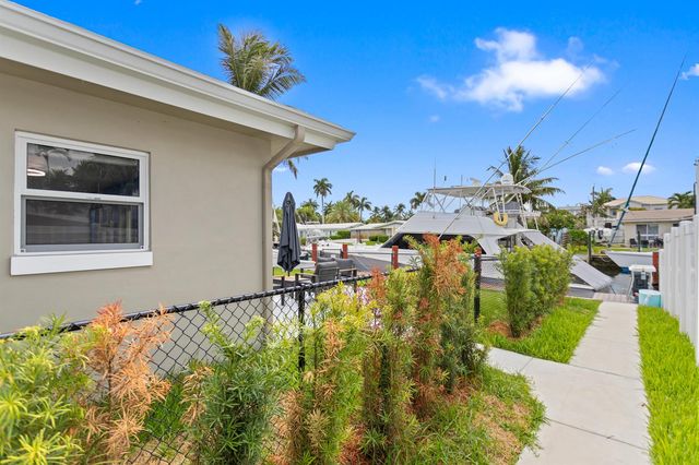 317 NE 3RD Avenue, Dania Beach, FL 33004