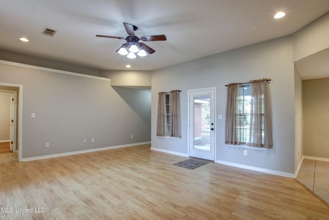 8713 Martin Bluff Road, Gautier, MS 39553