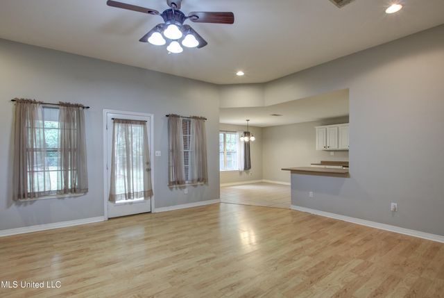 8713 Martin Bluff Road, Gautier, MS 39553