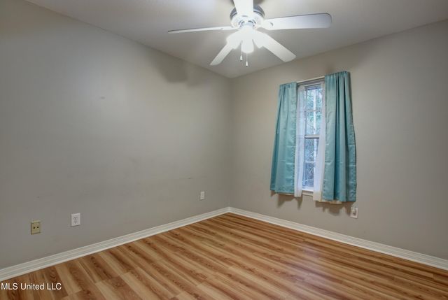 8713 Martin Bluff Road, Gautier, MS 39553