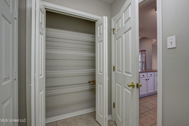 8713 Martin Bluff Road, Gautier, MS 39553